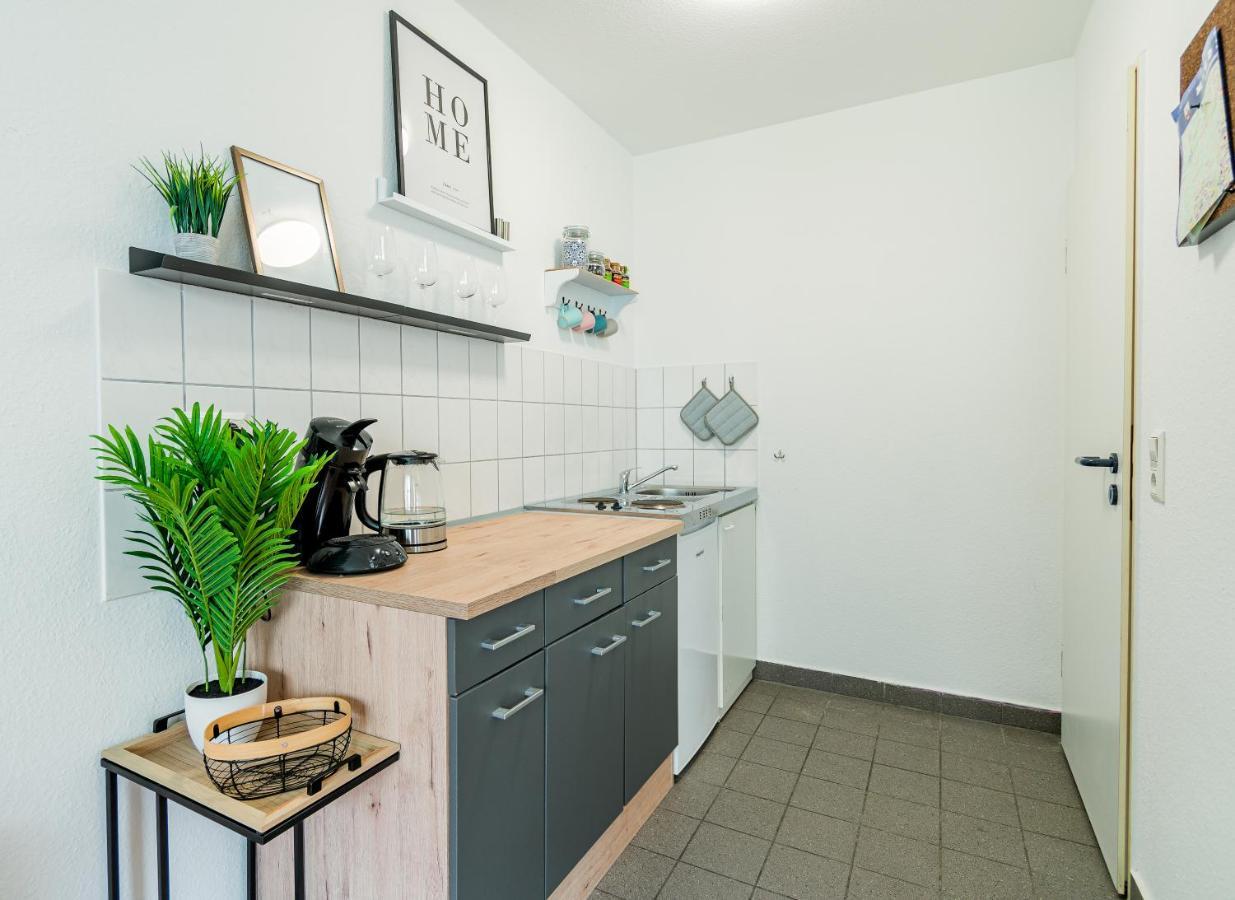 Helles Apartment In Top-Lage Mit Parkplatz Magdeburg Bagian luar foto